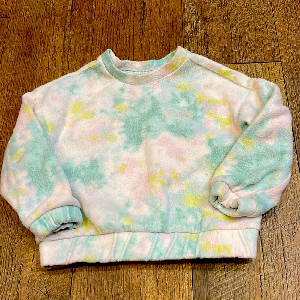 Toddler girl crewneck sweater